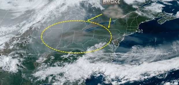 Clouds over U.S. missing Illinois, Indiana, Ohio and Pennsylvania