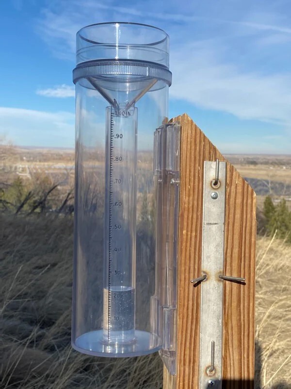 1-inch capacity rain gauge